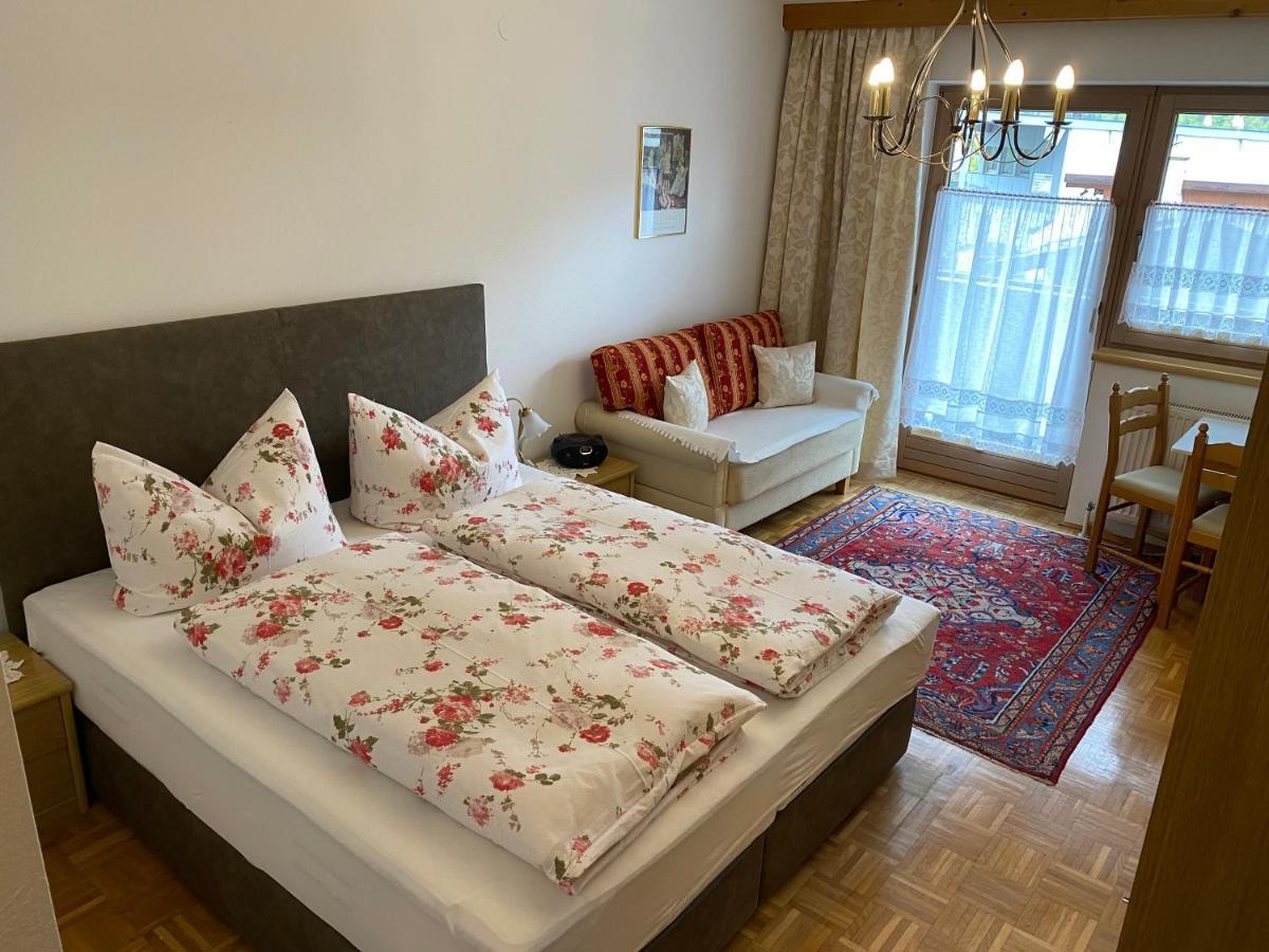 Landhaus Appartement Kofler Ferienwohnungen,Zimmer Maurach  Kültér fotó